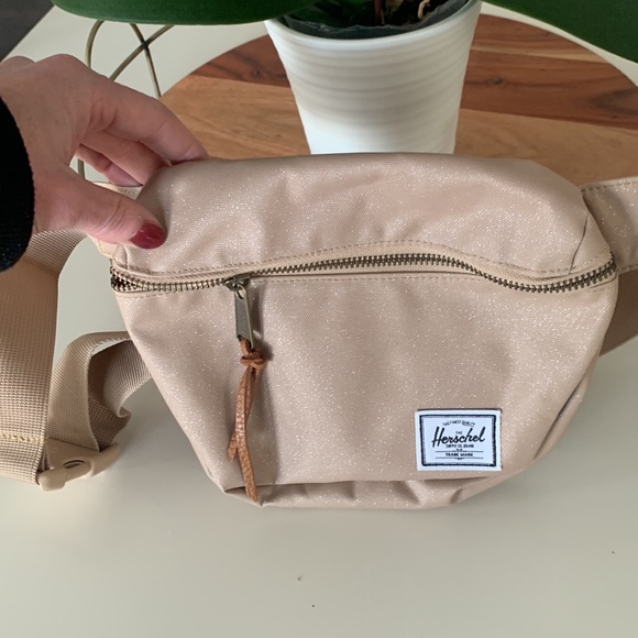 Herschel Supply Company Handbags - Herschel tan and sparkle waist bag